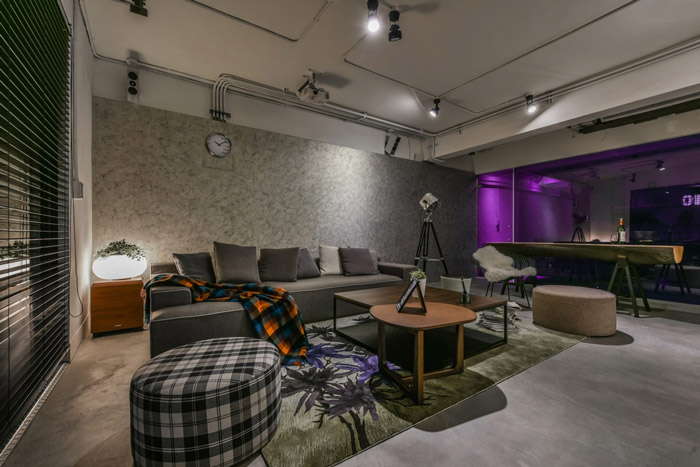 小型loft風(fēng)格辦公室洽談區裝修設計效果圖